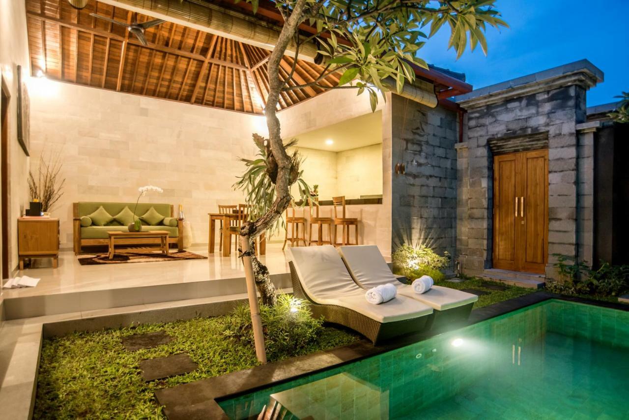 Sandi Agung Villa Bidadari Seminyak  Exterior photo